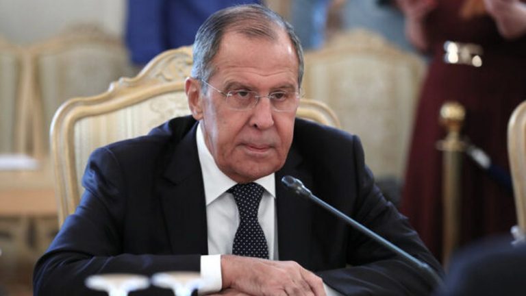 RĂZBOI ÎN UCRAINA. Lavrov, INCENDIAR la ieșirea de la negocieri! „Ucraina e a noastră și noi vom decide ce vom face mai departe cu ea!”