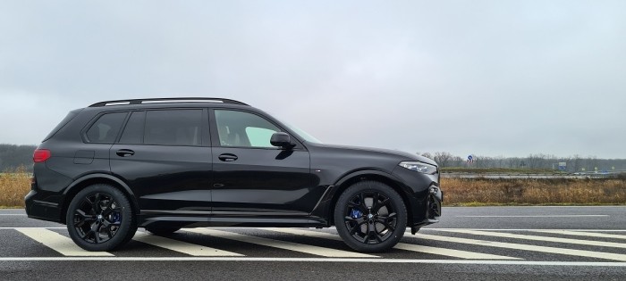 Test-BMW-X7- - Ziarul National