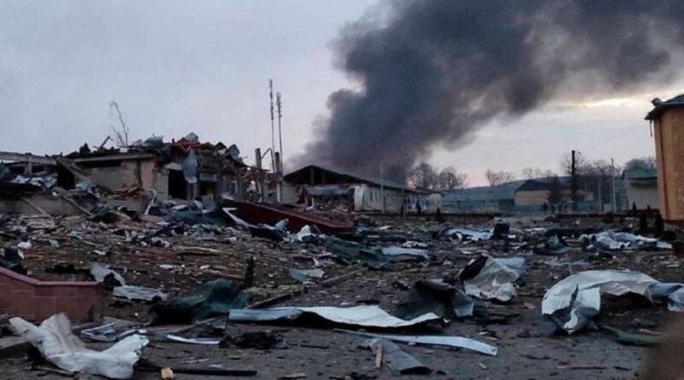 Arme și combatanți pentru Ucraina / Putin ar putea lovi teritoriul NATO