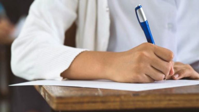SIMULARE BAC 2022. Miercuri – proba la alegere a profilului şi specializării