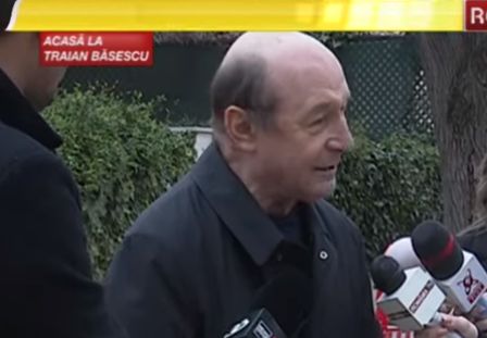 Traian Băsescu, primele declarații după externare: „Mă simt foarte…”/Fostul președinte, în căutarea unui apartament – VIDEO
