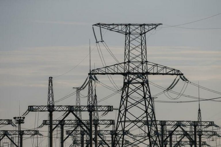 RĂZBOI ÎN UCRAINA. Kiev și Chișinău vor să se conecteze la rețeaua electrică a UE
