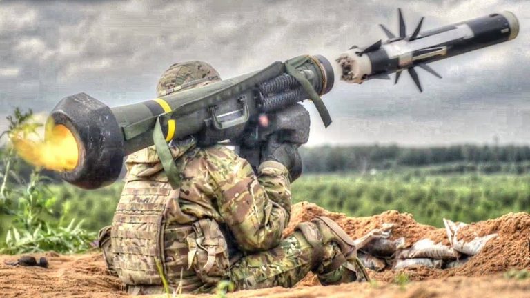 Putin umple buzunarele producătorilor de arme din SUA / Europa își dublează cererile pentru drone și rachete