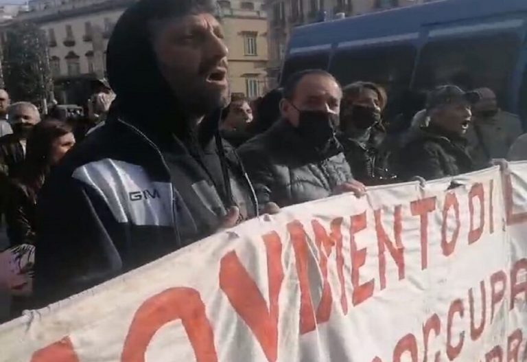 Premierul Mario Draghi, la un pas să fie linșat la Napoli! VIDEO cu reacția furioasă a italienilor