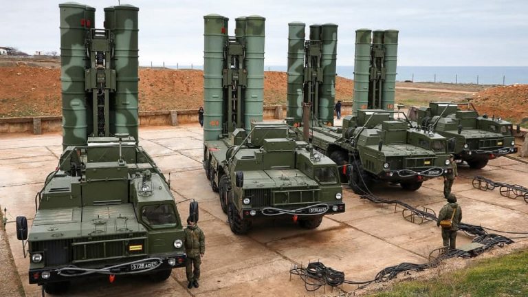 Turcia nu renunță la sistemele S-400 la presiunile SUA / Ce promisiuni a făcut Biden