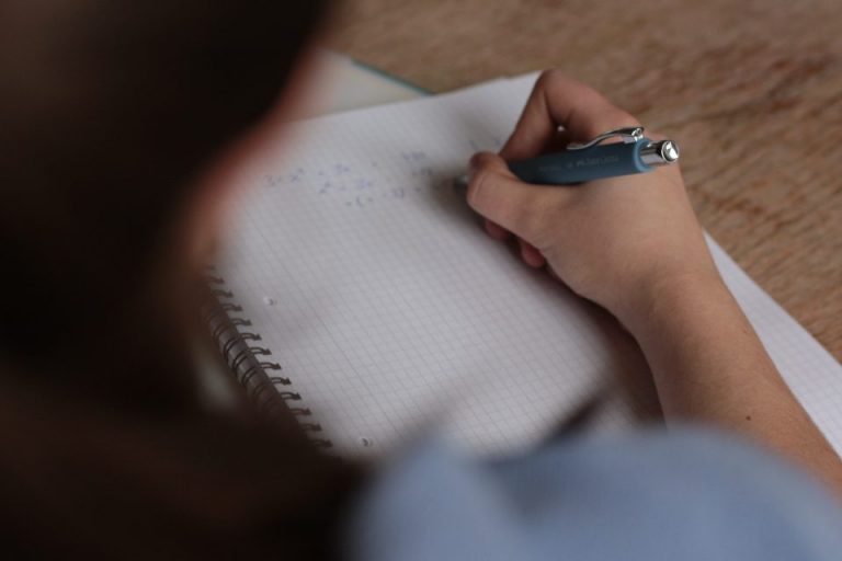 SIMULARE BAC 2022. Elevii susțin, marți, proba obligatorie a profilului