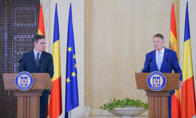 Premierul spaniol, la Cotroceni: Putin încearcă să slăbească UE, pentru că o vede ca pe o ameninţare