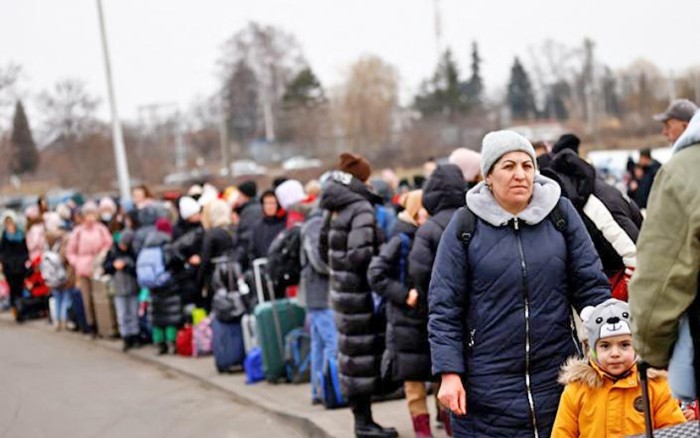 Ucrainenii – nu Ucraina –  deja alăturați în UE?
