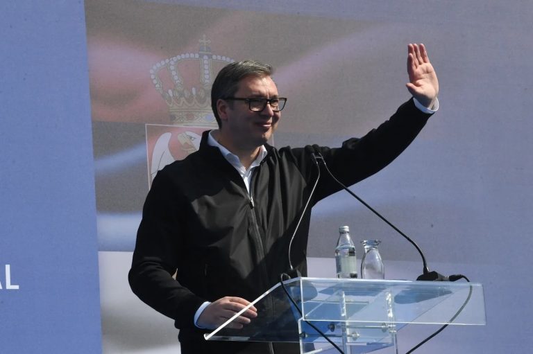 Serbia nu va adera la NATO / „Nu-i putem uita pe copiii uciși în 1999”
