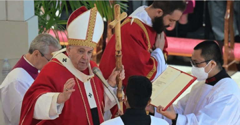 RĂZBOI ÎN UCRAINA. Papa cere un armistițiu de Paște / „De ce să nu-L lăsăm pe Cristos să învingă?”