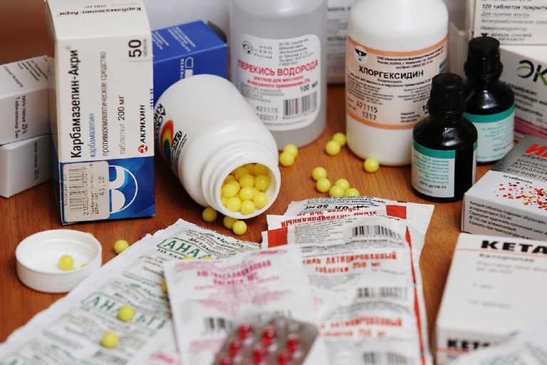 Big Pharma face echilibristică pe sârmă cu sancționarea Rusiei