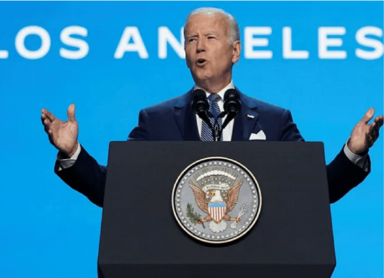 Joe Biden, huiduit la Summit-ul Americilor. Arestări brutale pe străzile din Los Angeles – VIDEO