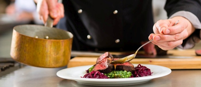 Stele roșii și una verde. Ghidul Michelin recompensează luxoasele restaurante din Dubai
