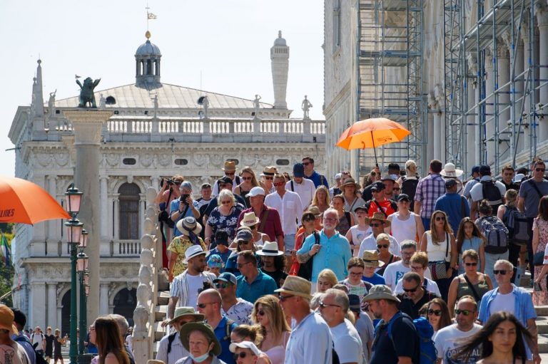 Veneția, adio turism ieftin!
