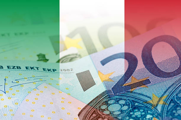 Italia ridică un munte de datorii. Mario Draghi, între zona euro și abis