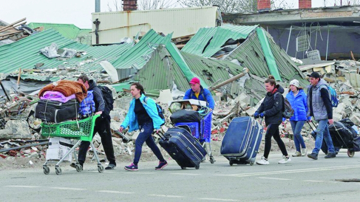 Marș forțat spre gura ursului. Să mori în Ucraina sau să trăiești în Rusia?