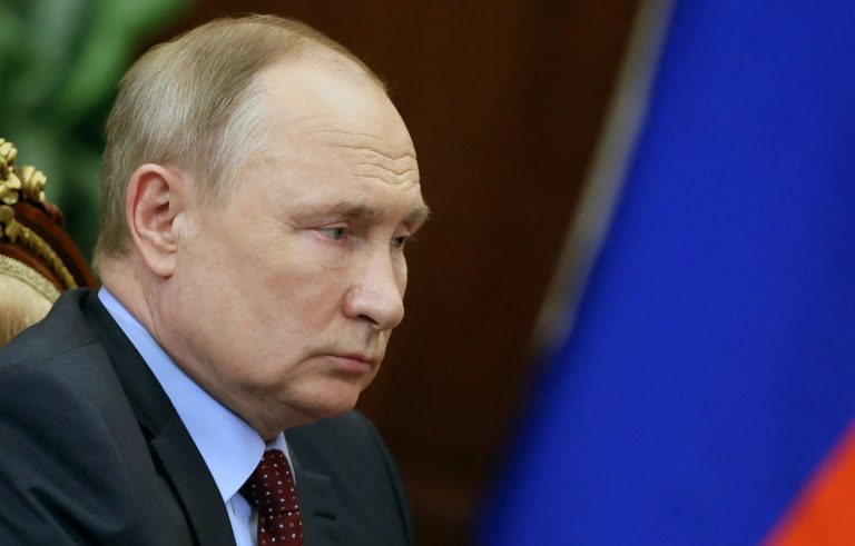 Dovada că Putin se teme pentru viaţa lui: are cel puţin 3 dubluri. Spionii au descoperit diferenţele între „falsuri” şi original (VIDEO)