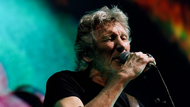 Cum îl pedepsește Polonia pe legendarul Roger Waters. Cofondatorul trupei Pink Floyd nu e pe linia SUA și NATO / Concerte anulate, scandal la Cracovia