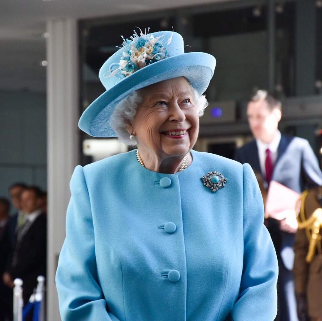 BREAKING NEWS! REGINA MARII BRITANII A MURIT! Elisabeta a II-a avea 96 de ani