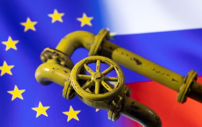 UE face ce știe mai bine: toacă vorbe în plină urgență energetică