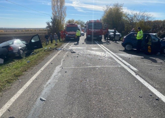 DRAMĂ pe drumurile din Neamţ: doi oameni au murit pe loc! Impactul, nimicitor!