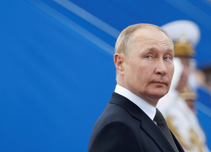 Până când va tremura UE în fața lui Putin?