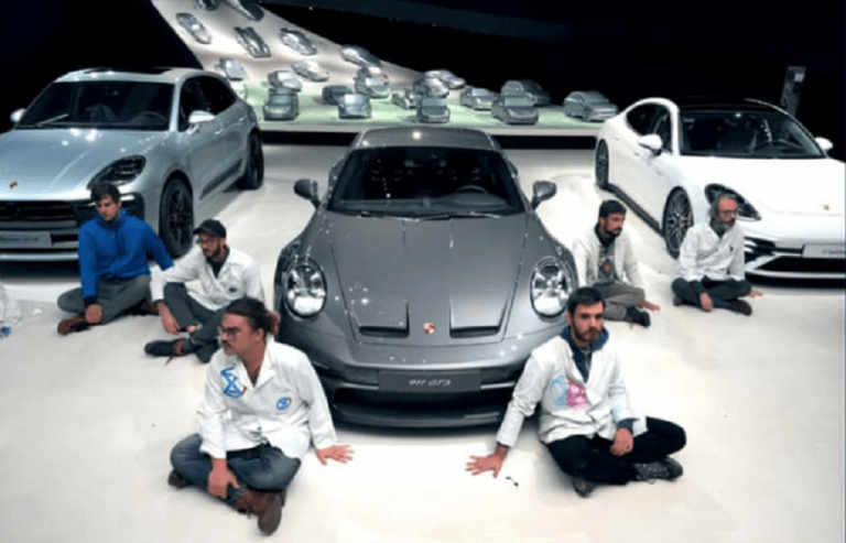„Elevii” Gretei Thunberg, prinși în capcană la Porsche. Fără lumină, căldură și WC / Scene încredibile în Germania – FOTO&VIDEO