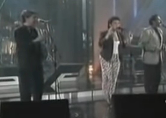 „Ricchi e Poveri” a rămas fără un „sărac” de marcă: celebra „mustaţă” s-a dus!