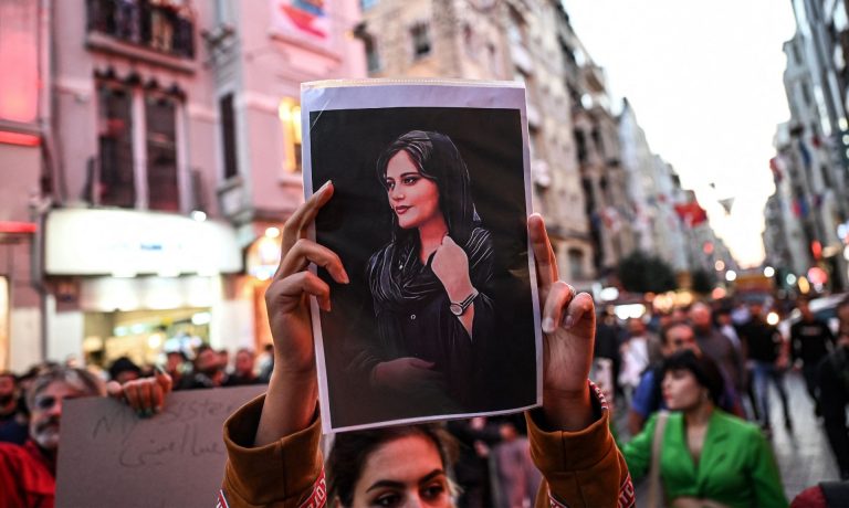 Protestele din Iran, susținute de la București! Unde vor avea loc manifestațiile