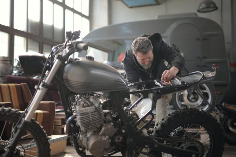 Pregătirea motocicletei pentru sfârșitul sezonului 2022