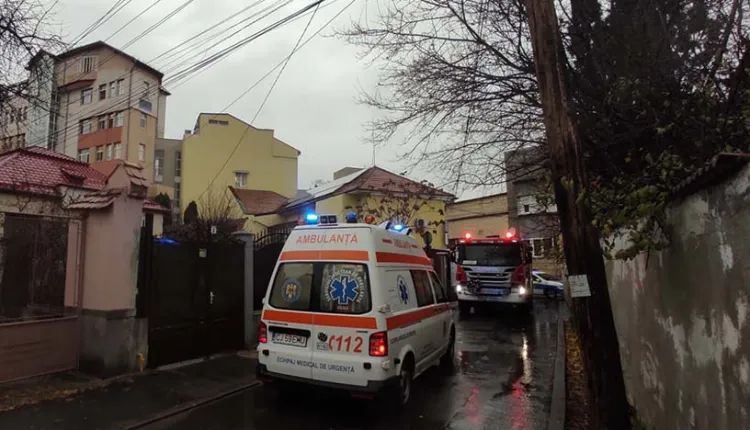 Alertă de incendiu la un spital pentru copii din Cluj. A fost activat PLANUL ROȘU! Pacienții de pe trei etaje, evacuați – VIDEO