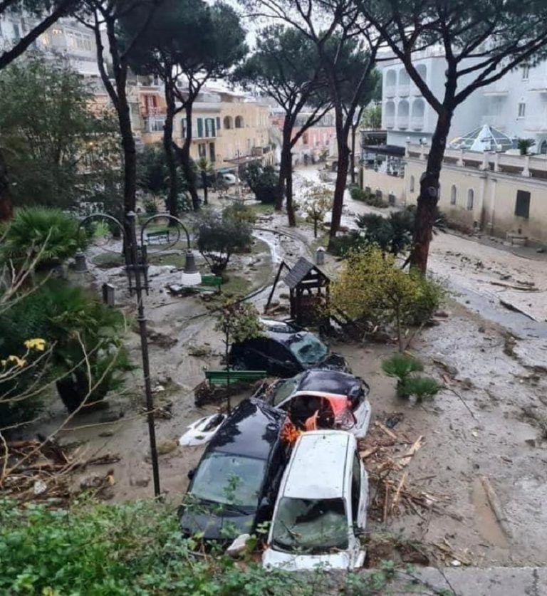 Tragedia din Ischia. Peste 90% din orașele din Italia, expuse riscului de dezastre naturale – VIDEO