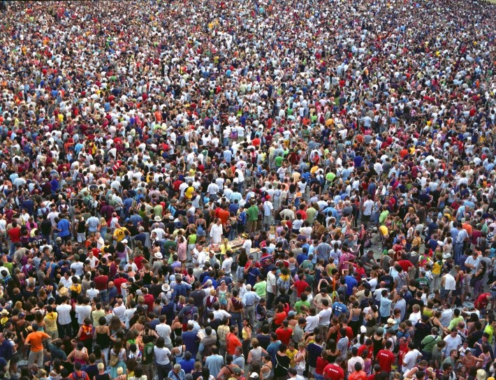 Poate planeta să suporte 9 miliarde de oameni?