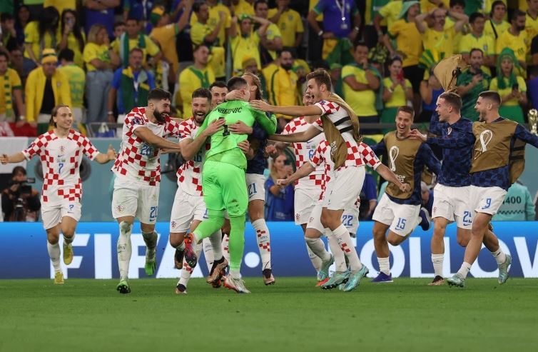 Și-n Schengen, și-n semifinalele Cupei Mondiale. Croația a eliminat Brazilia!