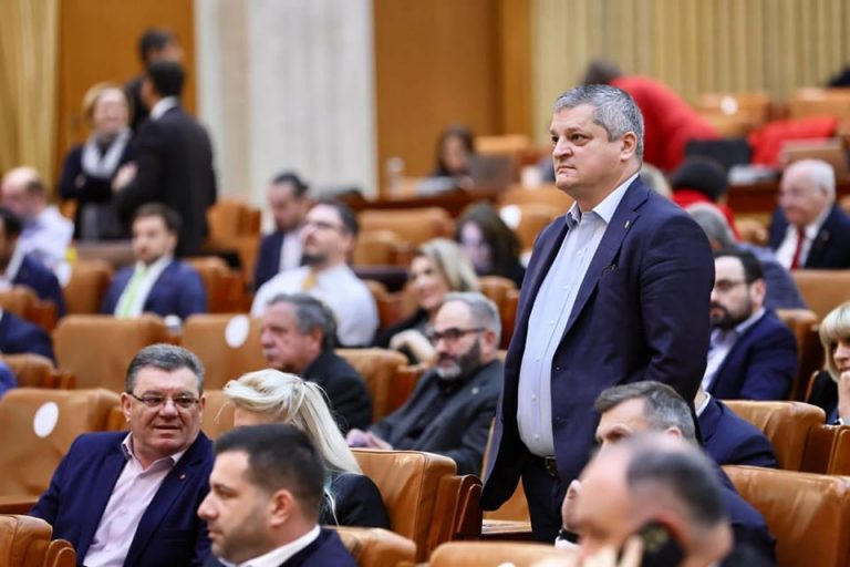 Cîțu, demolat. Încă un parlamentar PSD intră la rupere: „În loc să fii acolo unde îți este locul, la pușcărie, tu…”