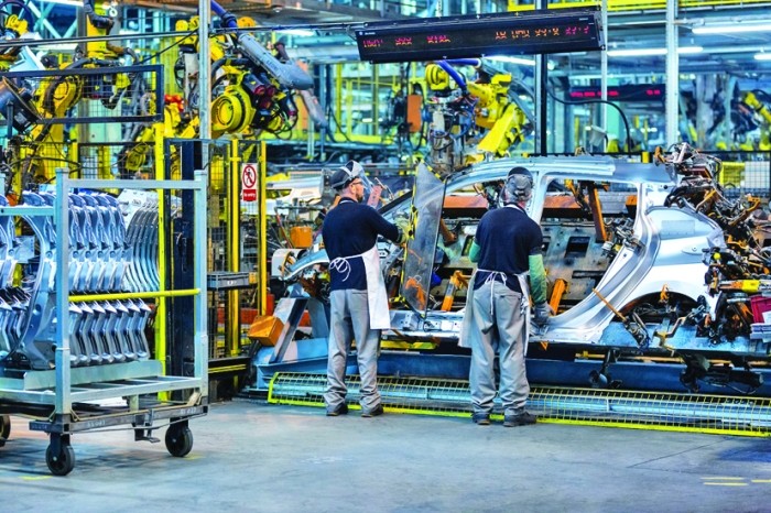 Dispar milioane de locuri de muncă. Industria trage ponoasele tranziției  „net-zero”