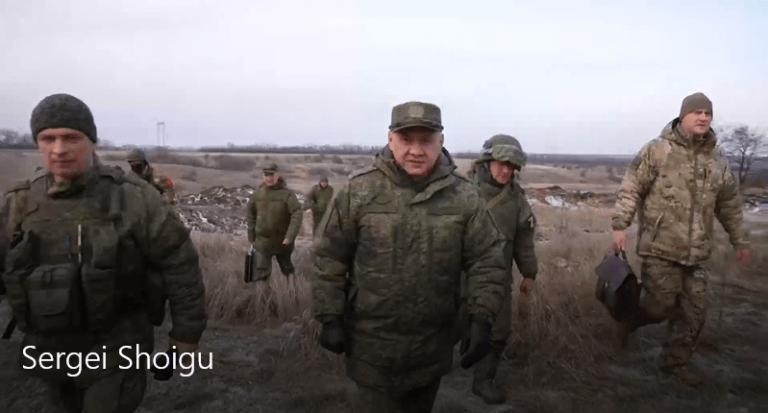 RĂZBOI ÎN UCRAINA. Serghei Șoigu, a doua oară în inspecție pe linia frontului – VIDEO