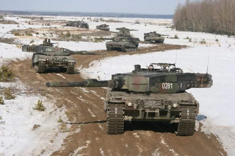RĂZBOI ÎN UCRAINA. Tancuri germane pentru Kiev: Berlinul îl lasă cu ochii-n soare pe Zelenski
