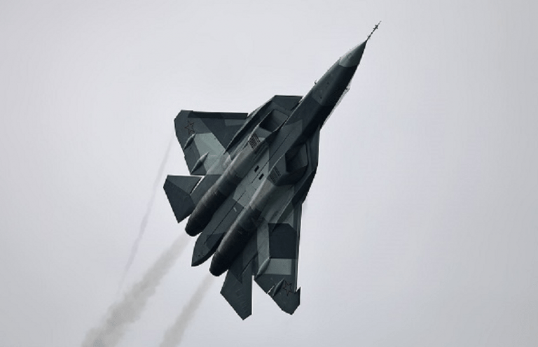RĂZBOI ÎN UCRAINA. Moscova și-a folosit cel mai nou avion de luptă împotriva Kievului. Ce misiune a avut „F-35-ul” rusesc