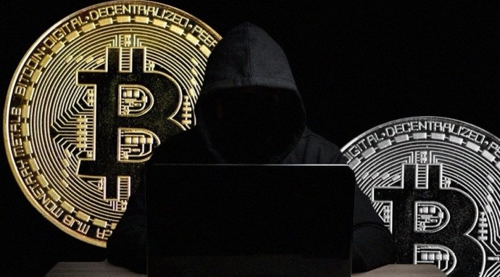 Anul criptomonedelor furate – record de peste 3 miliarde de dolari
