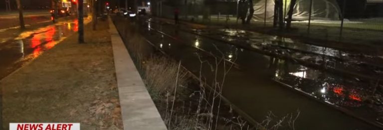 Linii de tramvai inundate pe Șoseaua Petricani. Ce s-a întâmplat! – VIDEO