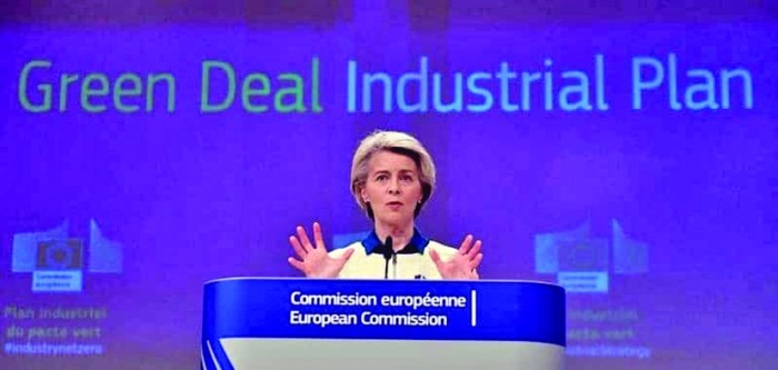 Planul Industrial Green Deal: Europa se împiedică în propria birocrație, companiile fug în SUA