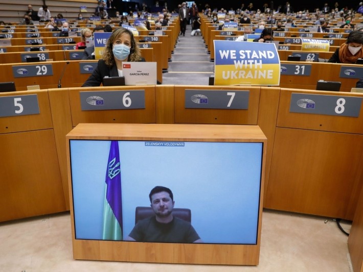 Zelenski are audiență doar în Occident. Sudul Global nu-l ia în seamă