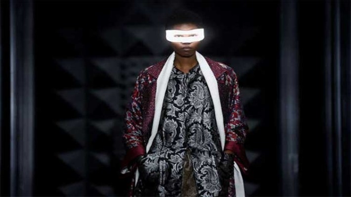 Louis Vuitton, show  „trompe l’oeil” la Paris