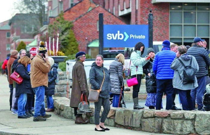 Banul public, în prima linie de apărare a sistemului financiar
