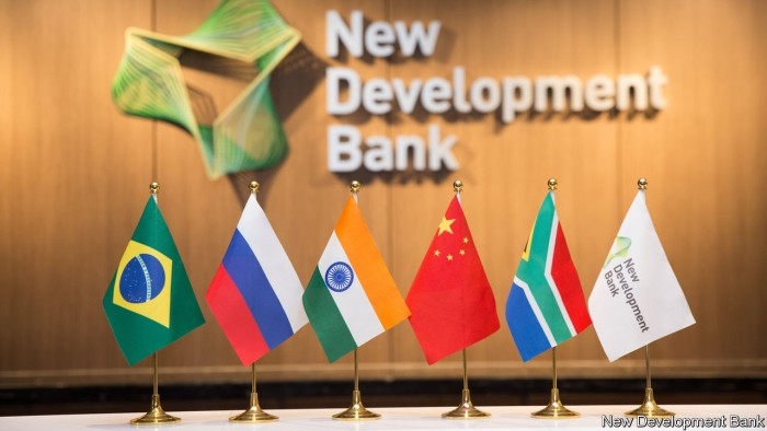 BRICS și-a tras bancă. Egiptul și alte 20 de națiuni stau la rând