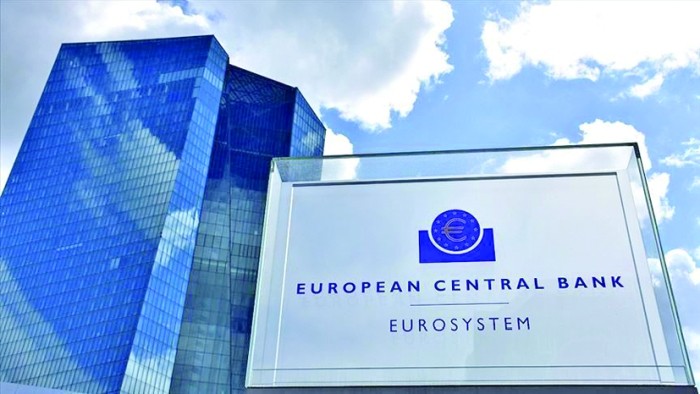 Costul împrumuturilor, încă o majorare: gardienii euro nu lasă din mână biciul monetar