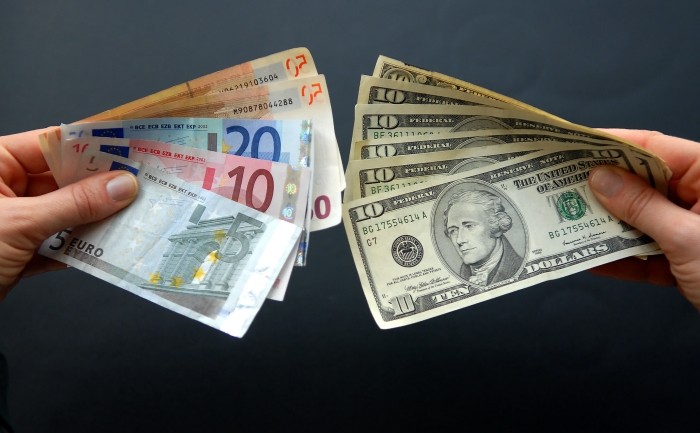 Ecourile crizei financiare. Inflația din Europa, egală cu cea din SUA?