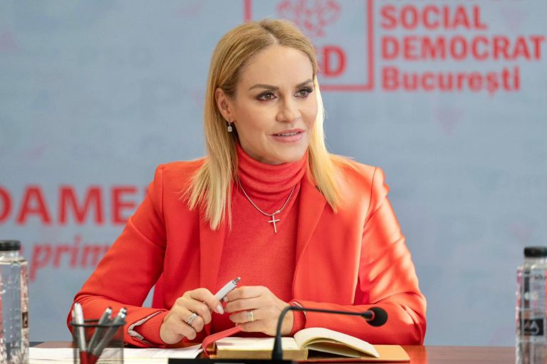 Legea prevenirii separării copilului de familie, aprobată de Senat. Firea: „Toți copiii vulnerabili din România să fie în atenția autorităților”