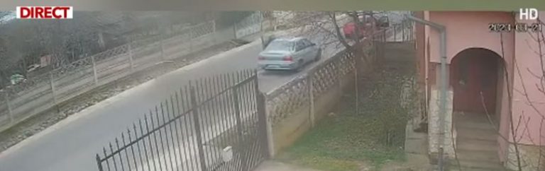 ȘOCANT! Șofer de 77 de ani, bătut în trafic/Motivul: ar fi condus mașina prea încet – VIDEO